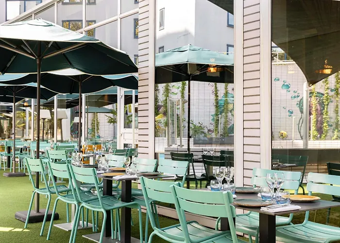 Ibis Lyon Gerland Musee Des Confluences